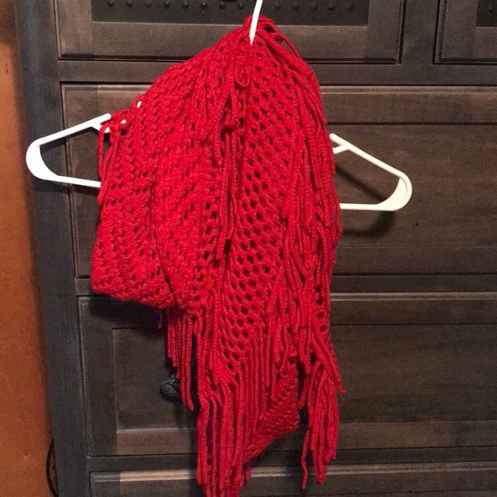 Red MIXIT infinity scarf.